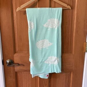 NEW Boutique Speckled House Organic Cotton Baby Crib Reversible Blanket Hedgehog